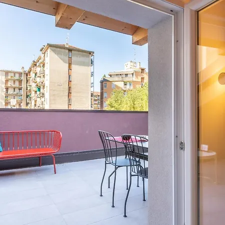 Joivy Contemporary In Historical Giambellino-lorenteggio شقة ميلان