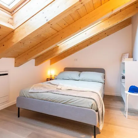 Joivy Contemporary In Historical Giambellino-lorenteggio Appartement *