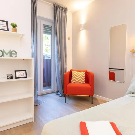 Joivy Contemporary In Historical Giambellino-lorenteggio شقة